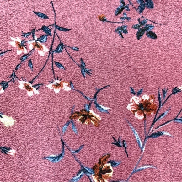 Trixxi Girl Cut out Shoulder Top - Picture 5 of 8